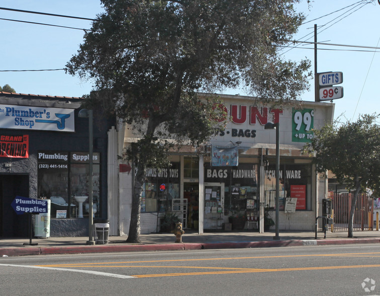 2634 N Figueroa St, Los Angeles, CA for lease - Building Photo - Image 2 of 9