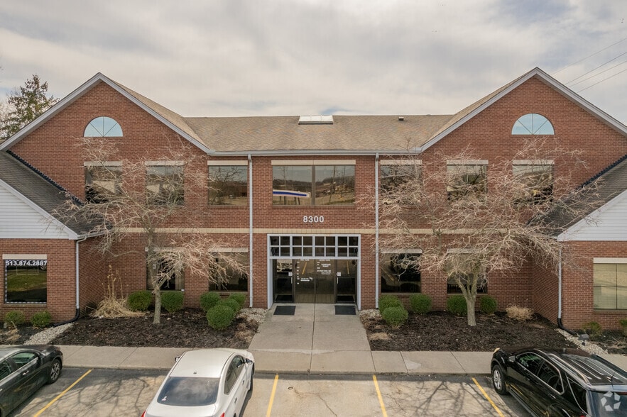 8300 Princeton Glendale Rd, West Chester, OH for lease - Building Photo - Image 3 of 4