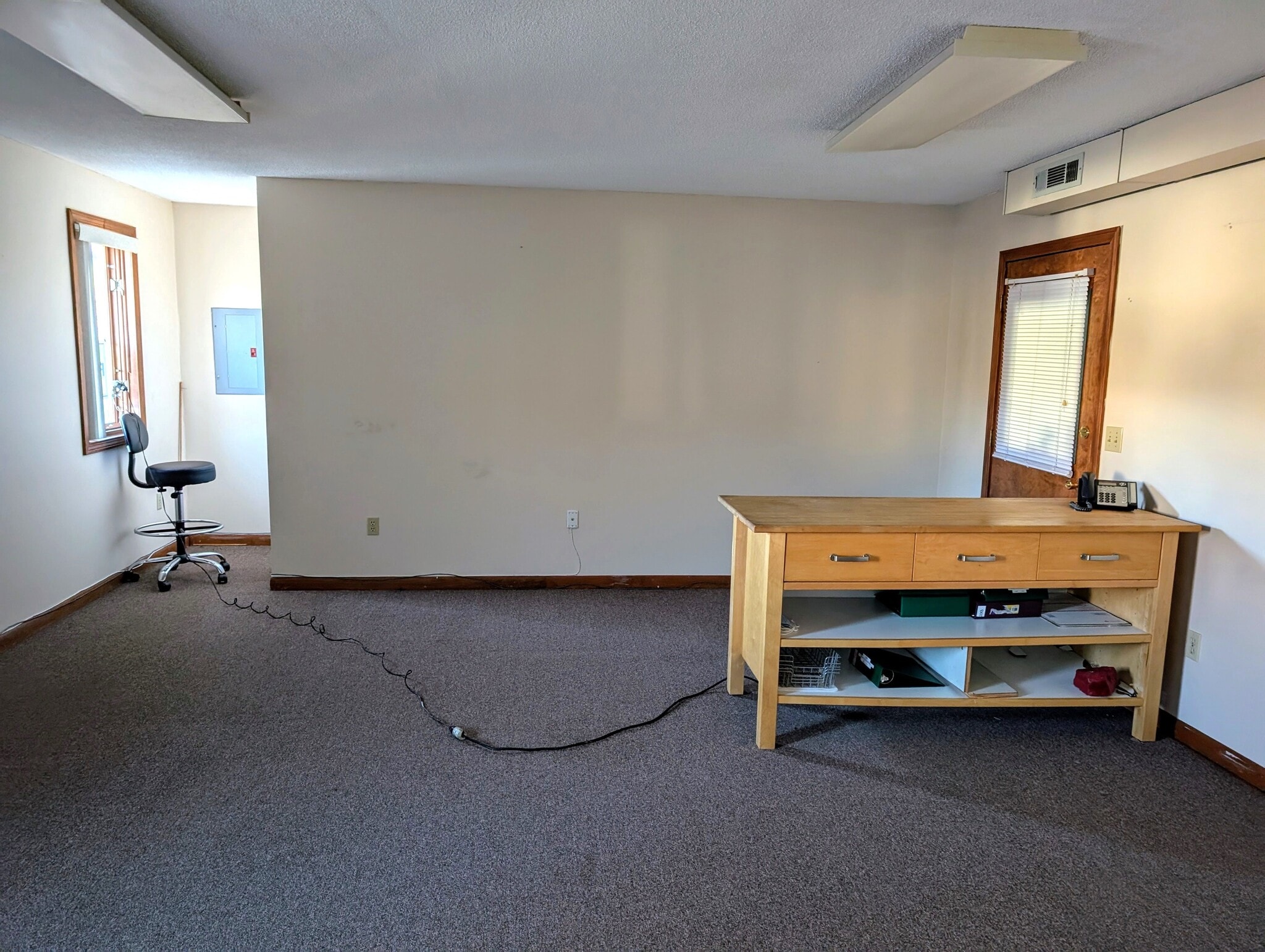 33 Union City Rd, Prospect, CT for lease Building Photo- Image 1 of 2