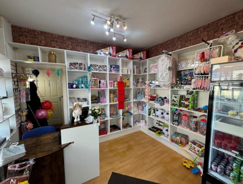 1 Clifton Grv, Rotherham for sale - Interior Photo - Image 3 of 8