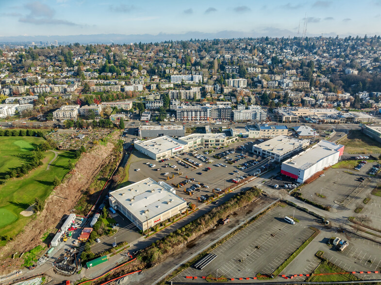 2500 15th Ave W, Seattle, WA for sale - Building Photo - Image 3 of 9