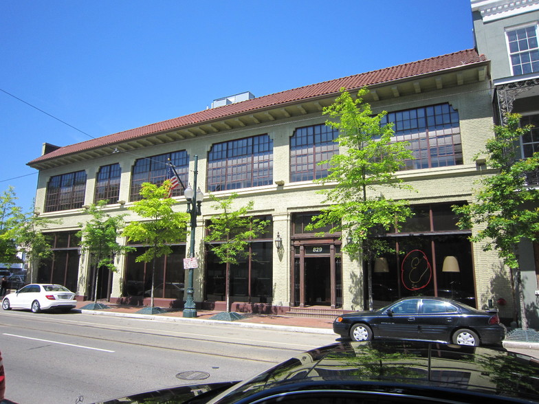 829-839 St Charles Ave, New Orleans, LA à vendre - Photo principale - Image 1 de 23