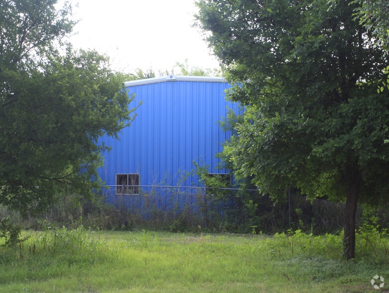 749 Bastrop Hwy, Austin, TX for sale - Building Photo - Image 3 of 3