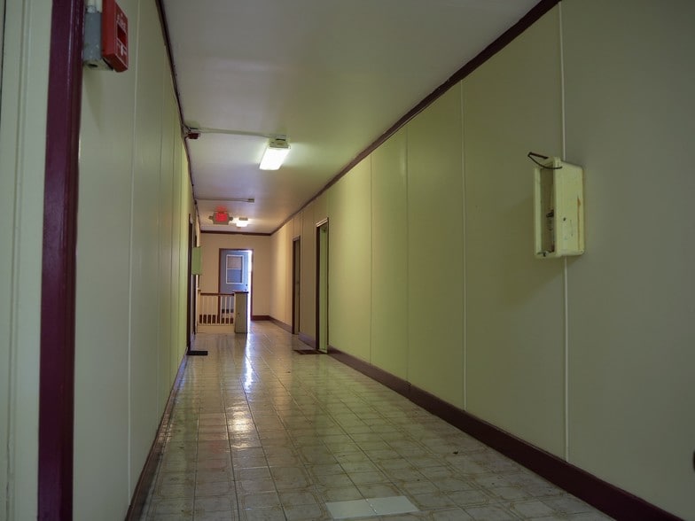 1554 SW 5th St, Miami, FL for sale - Building Photo - Image 3 of 14