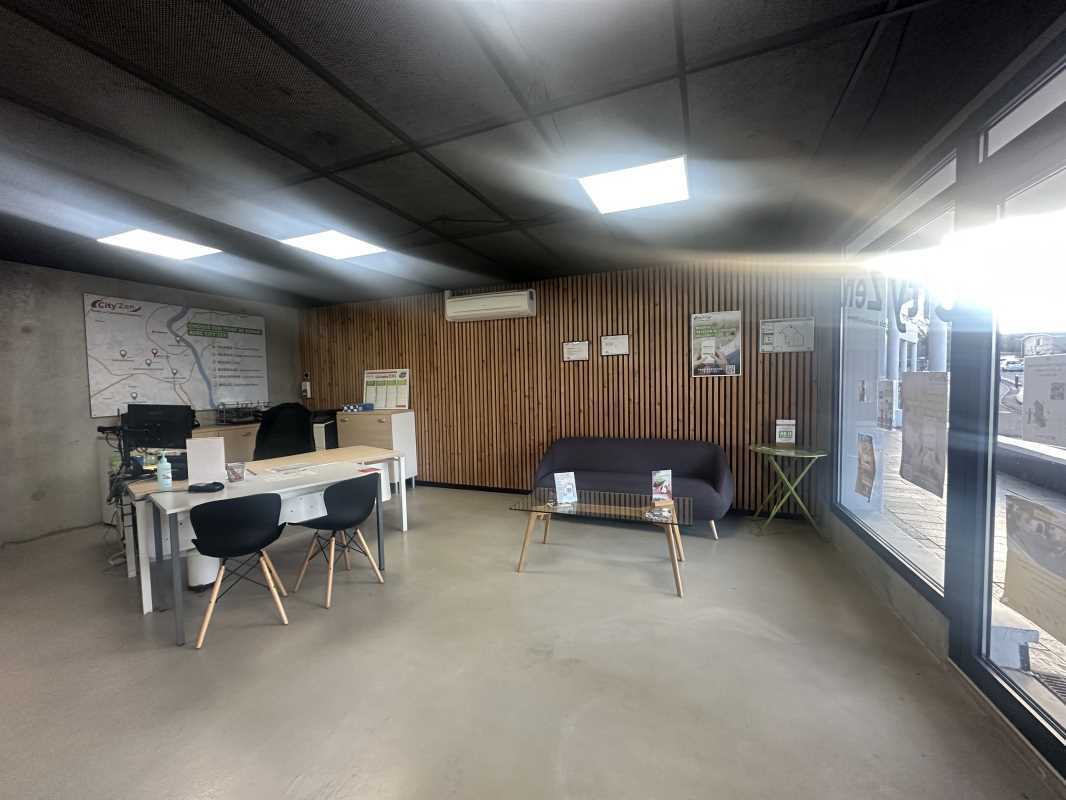 Commerce de détail dans Talence à vendre Photo intérieure- Image 1 de 4
