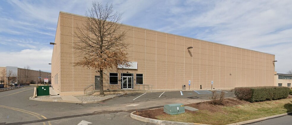 76 Carter Dr, Edison, NJ for lease - Primary Photo - Image 1 of 3