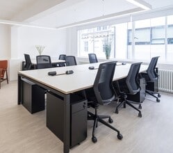 10 Rathbone Pl, Londres à louer Photo intérieure- Image 1 de 5