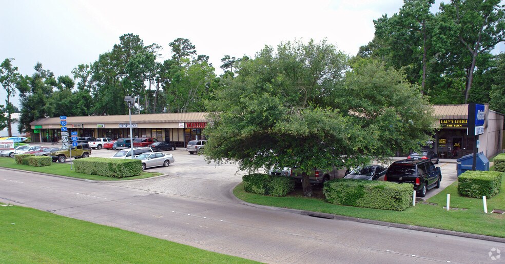 2855 Eastex Fwy, Beaumont, TX à louer - Photo du bâtiment - Image 3 de 6