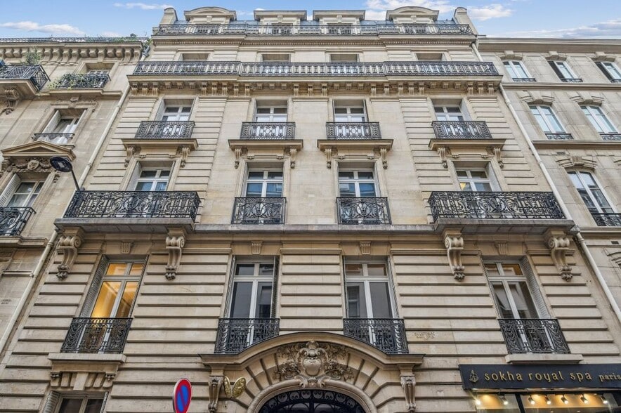 17 Rue De Miromesnil, Paris for lease - Building Photo - Image 1 of 9