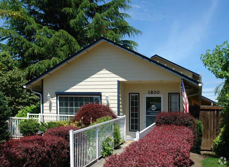 1800 4th Ave E, Olympia, WA à vendre - Photo principale - Image 1 de 1