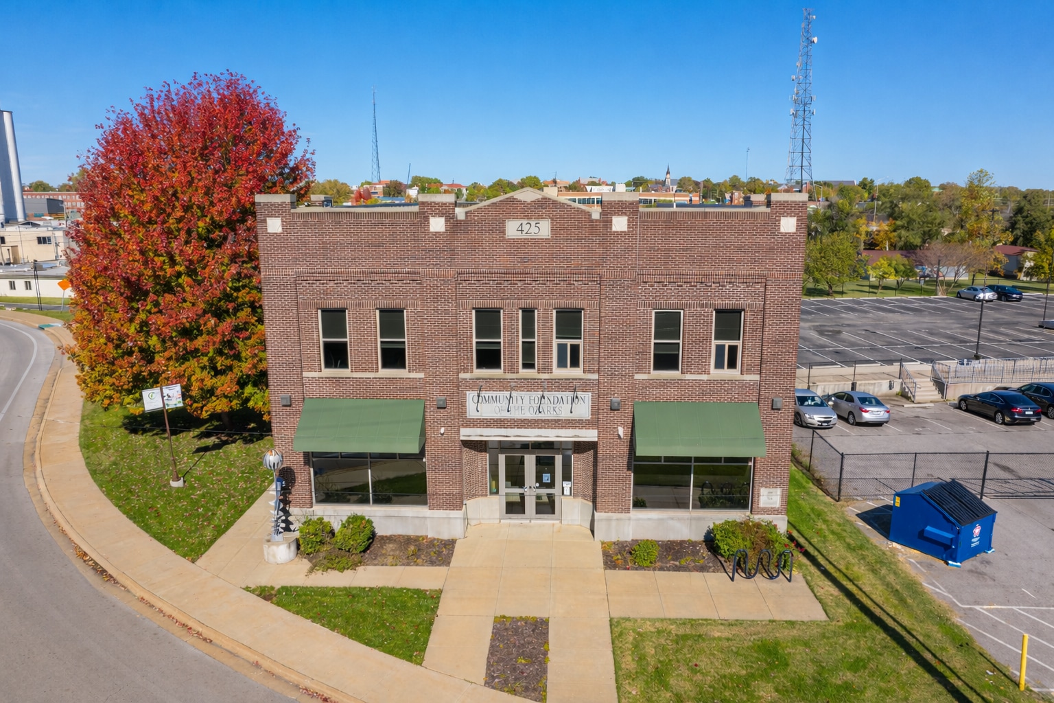 425 E Trafficway St, Springfield, MO for sale Building Photo- Image 1 of 13