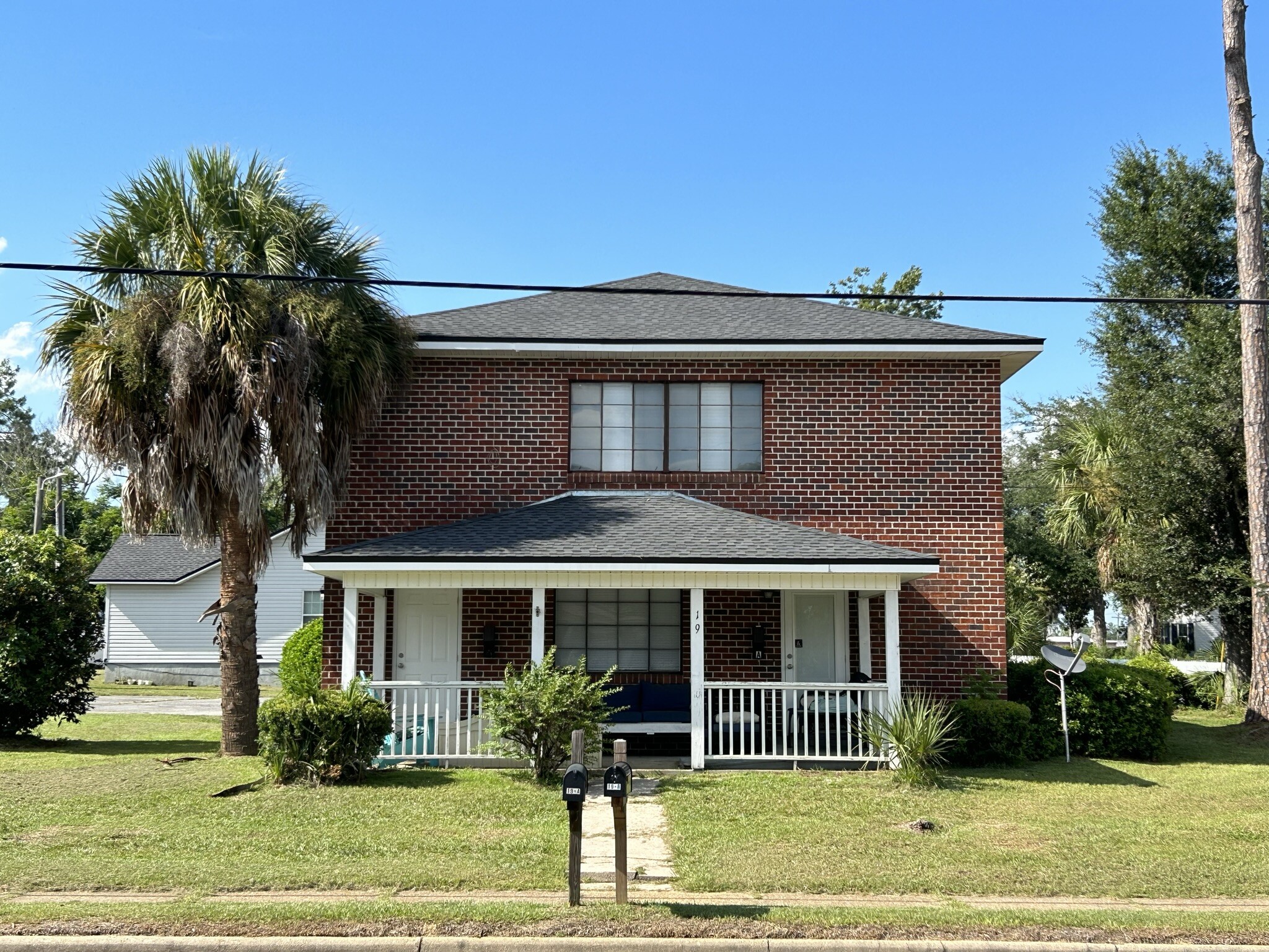 Cairo Duplexes portfolio of 2 properties for sale on LoopNet.ca Building Photo- Image 1 of 57