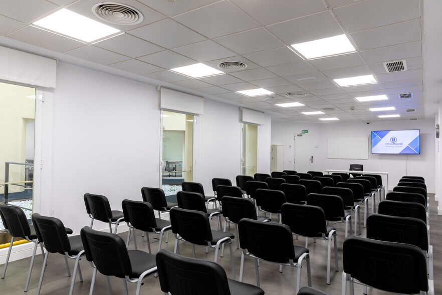 Calle Doctor Castelo, 44, Madrid, Madrid for lease - Interior Photo - Image 2 of 3