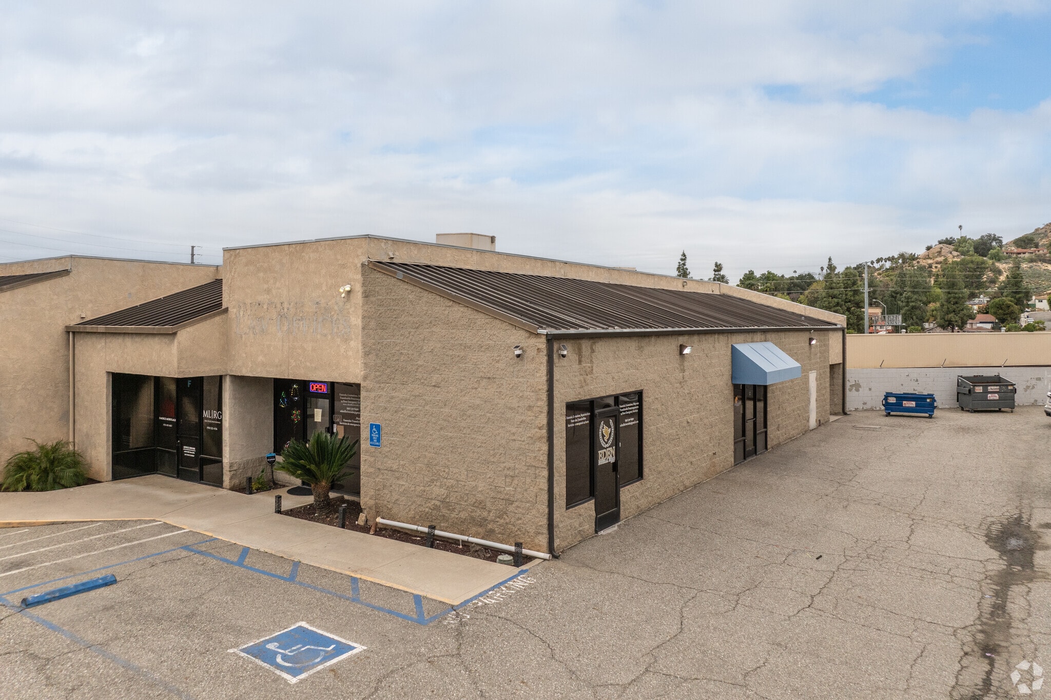 3333 Central Ave, Riverside, CA for lease Primary Photo- Image 1 of 5