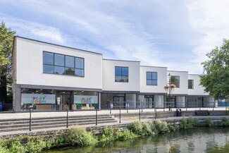 Plus de détails pour 17 Riverside Walk, Thetford - Commerce de détail à louer