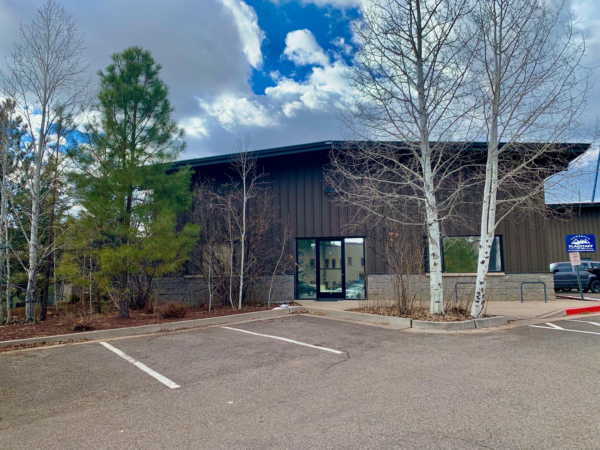 1072 E Old Canyon Ct, Flagstaff, AZ for lease Building Photo- Image 1 of 36