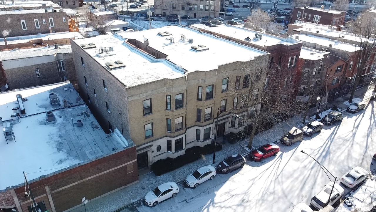 Tri-Taylor Portfolio portfolio of 2 properties for sale on LoopNet.ca Primary Photo- Image 1 of 18