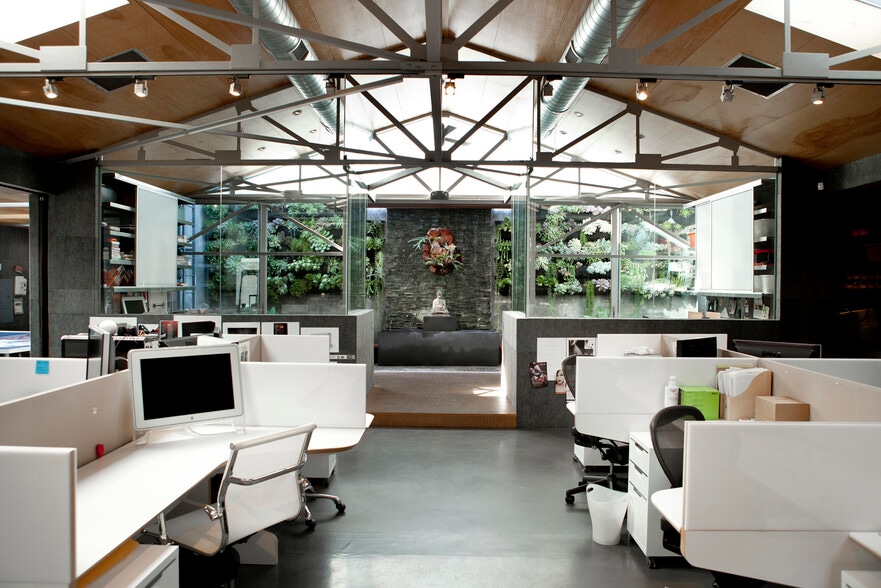 3459 Motor Ave, Los Angeles, CA for lease - Interior Photo - Image 1 of 34