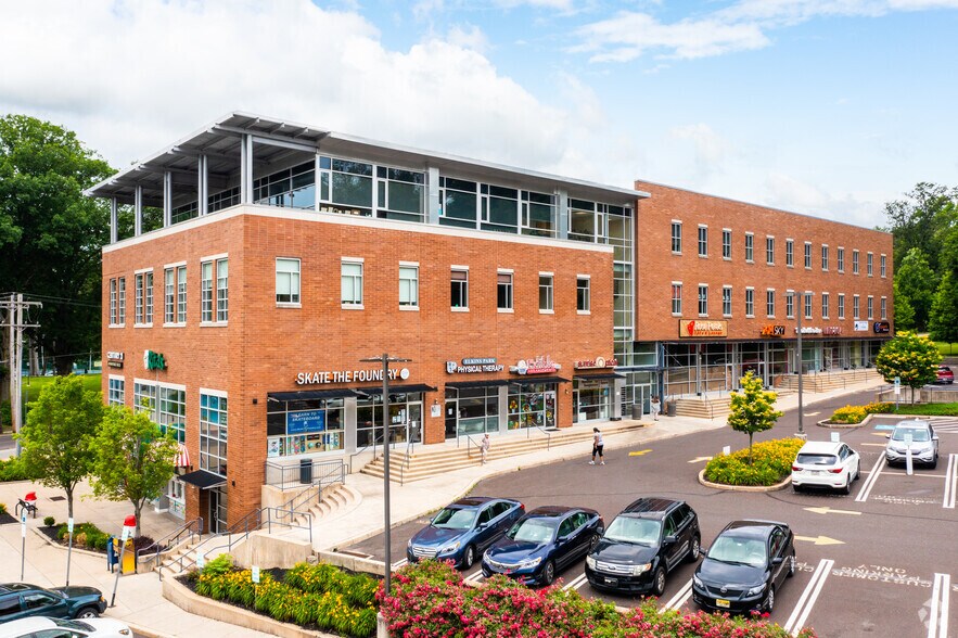 8120 Old York Rd, Elkins Park, PA à louer - Photo du bâtiment - Image 1 de 14