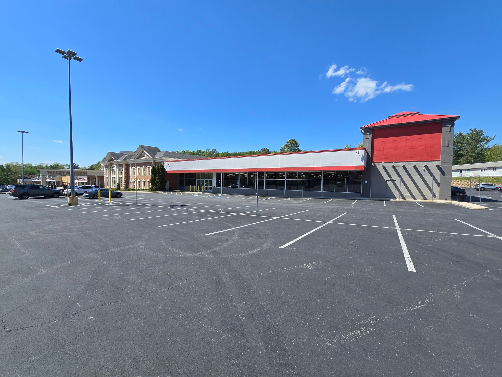 532 Cranbrook Rd, Cockeysville, MD for lease Building Photo- Image 1 of 12