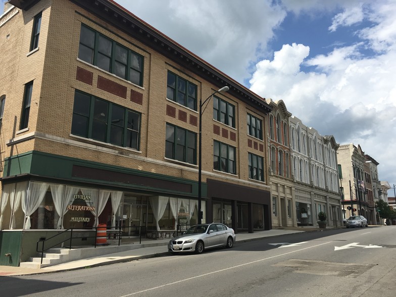 709 S Main St, Hopkinsville, KY for sale - Primary Photo - Image 1 of 1