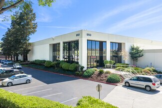 Plus de détails pour 950 Yosemite Dr, Milpitas, CA - Industriel à louer