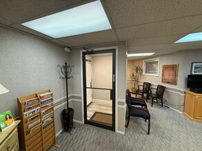 715 E 3900 S, Salt Lake City, UT à louer Photo intérieure- Image 2 de 11