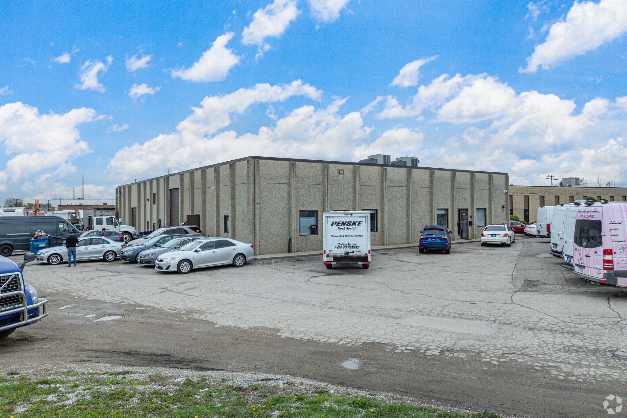 1125 W Republic Dr, Addison, IL for sale Primary Photo- Image 1 of 5