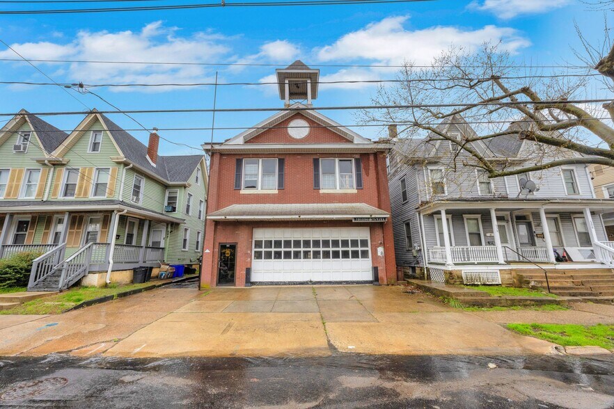640 N Broad St, Woodbury, NJ à vendre - Photo du bâtiment - Image 2 de 34
