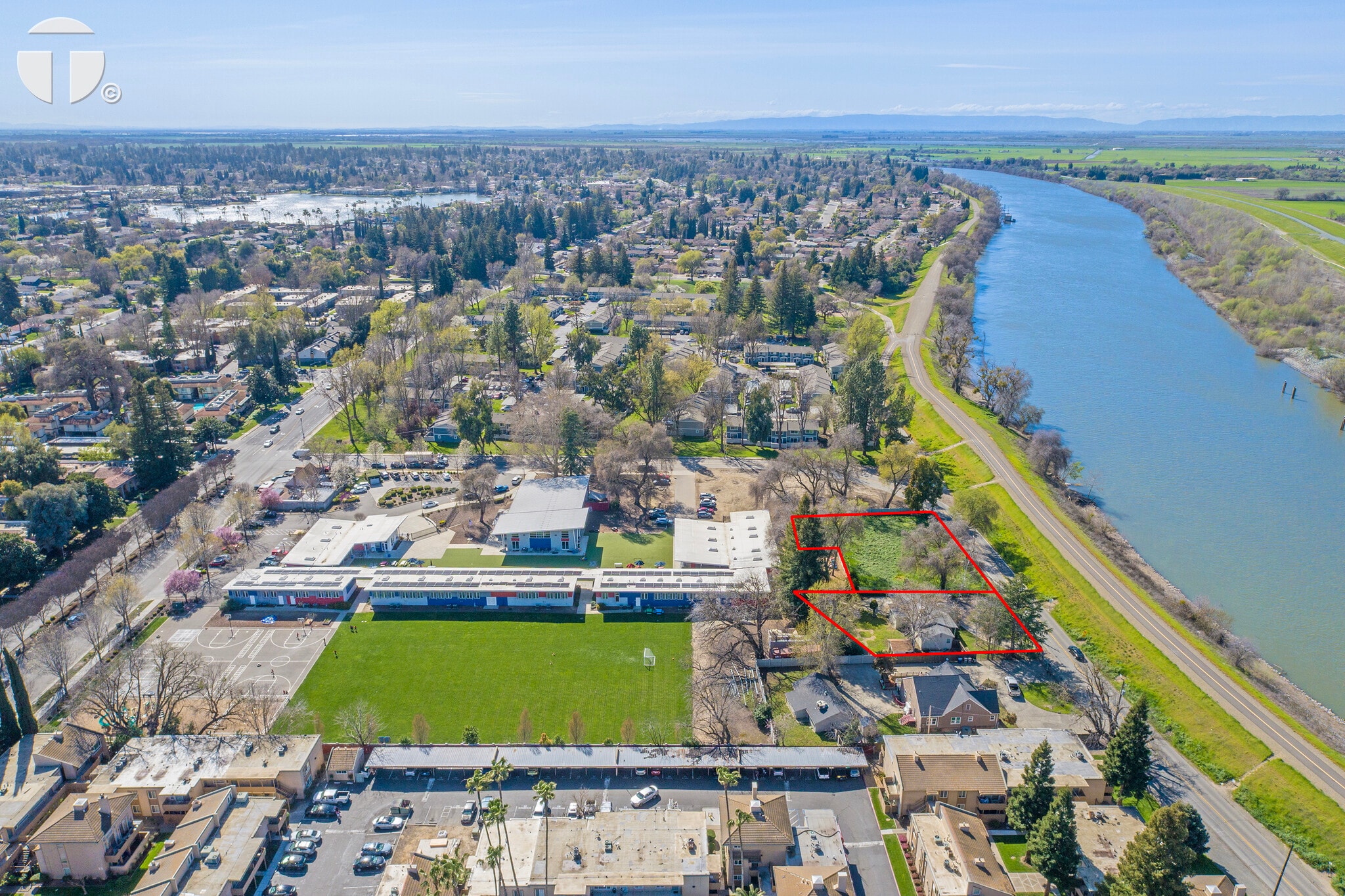6015 Riverside Blvd, Sacramento, CA for sale Primary Photo- Image 1 of 11