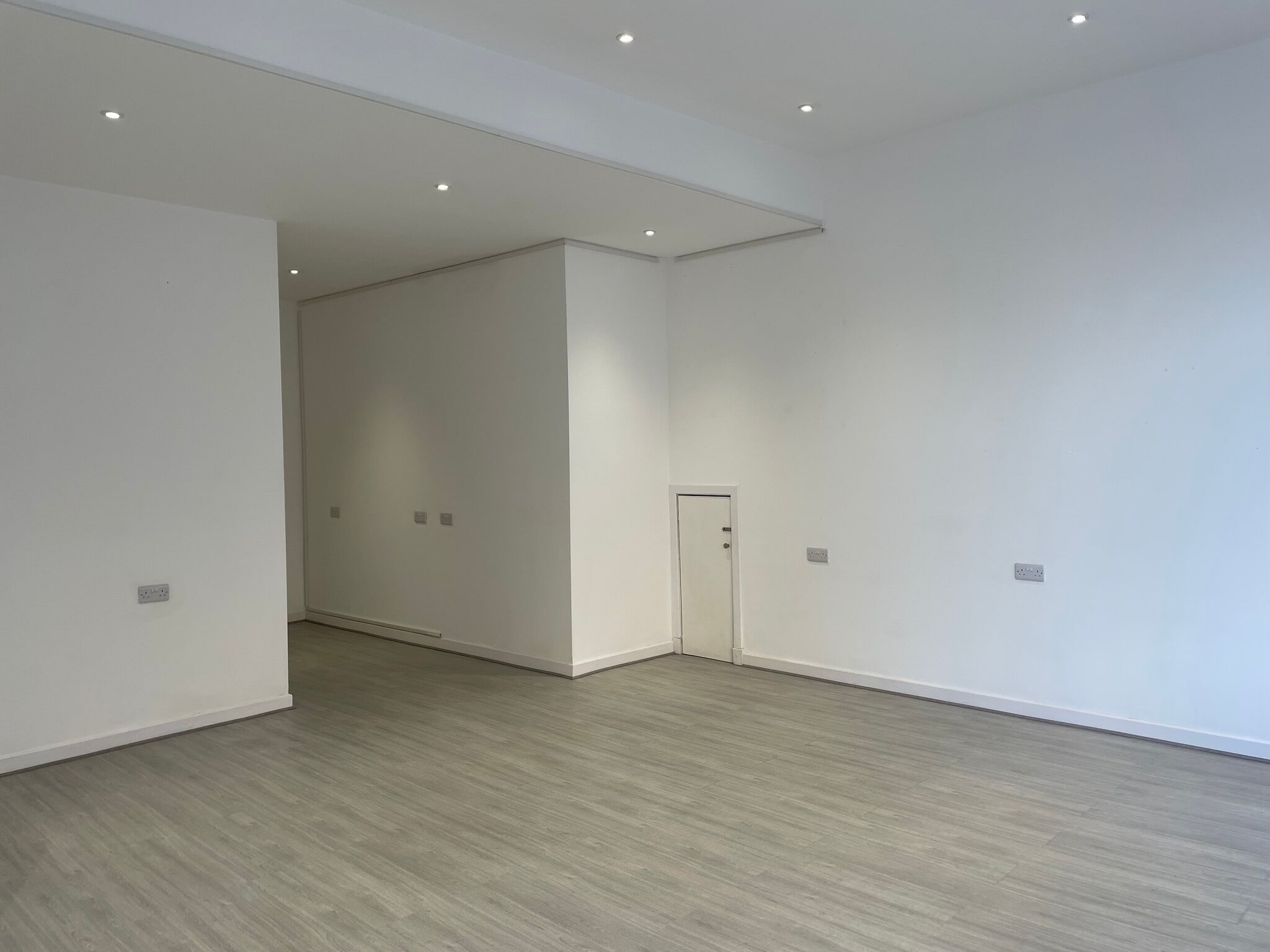 13-17 New Bridge St, Ayr à louer Photo du bâtiment- Image 1 de 7