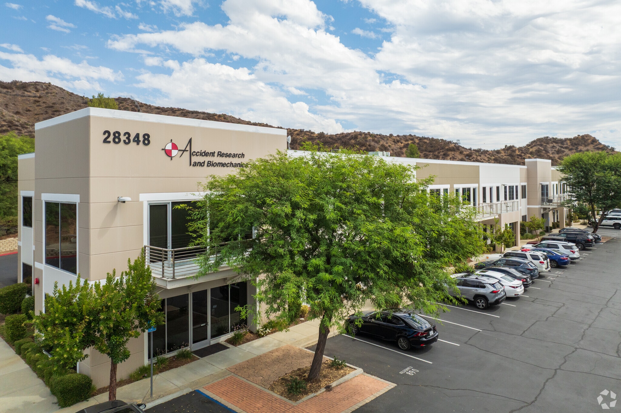 28348 Constellation Rd, Valencia, CA for lease Primary Photo- Image 1 of 19