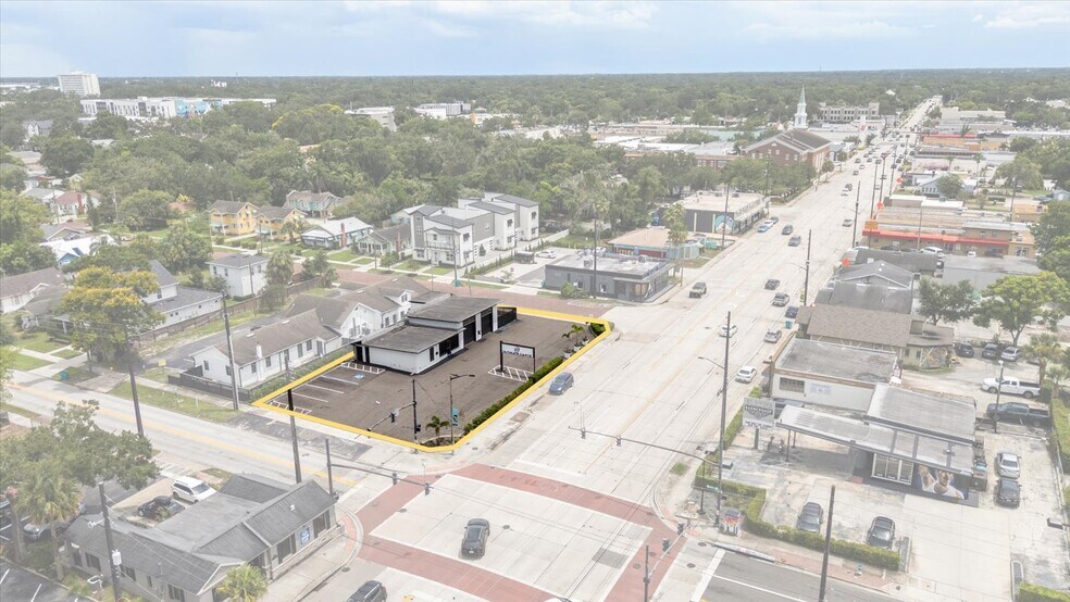 845 N Mills Ave, Orlando, FL à louer - Photo du bâtiment - Image 3 de 9