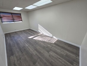 1338 Center Court Dr, Covina, CA for lease Interior Photo- Image 2 of 2