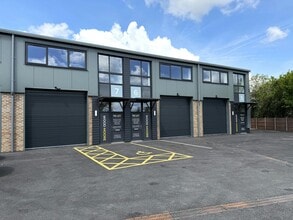 Boundary Ln, Lincoln for lease Building Photo- Image 1 of 11