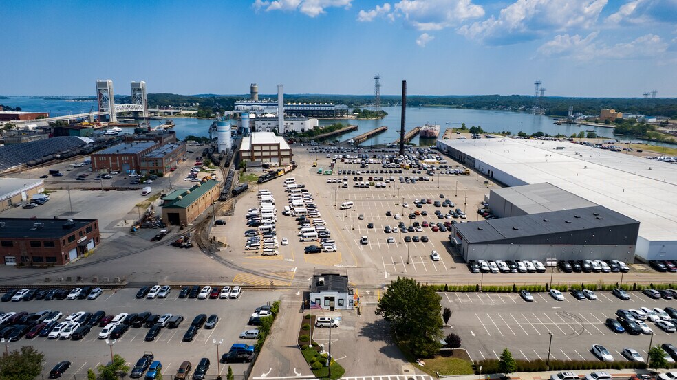 Howard St, Quincy, MA à louer - Photo du bâtiment - Image 2 de 6