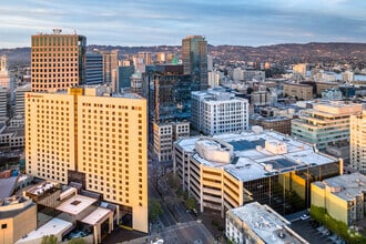 1000 Broadway, Oakland, CA - Aérien  Vue de la carte