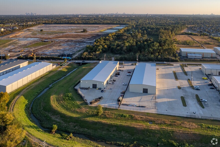 7918 Breen Rd, Houston, TX à vendre - Aérien - Image 2 de 4