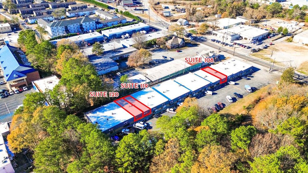 5891 New Peachtree Rd, Doraville, GA for lease - Building Photo - Image 3 of 34