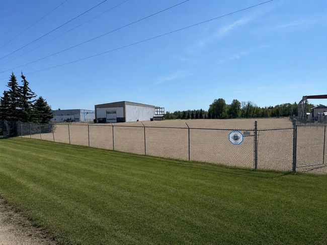 More details for 11 & 13 - 27123 Highway 597, Blackfalds, AB - Industrial for Sale