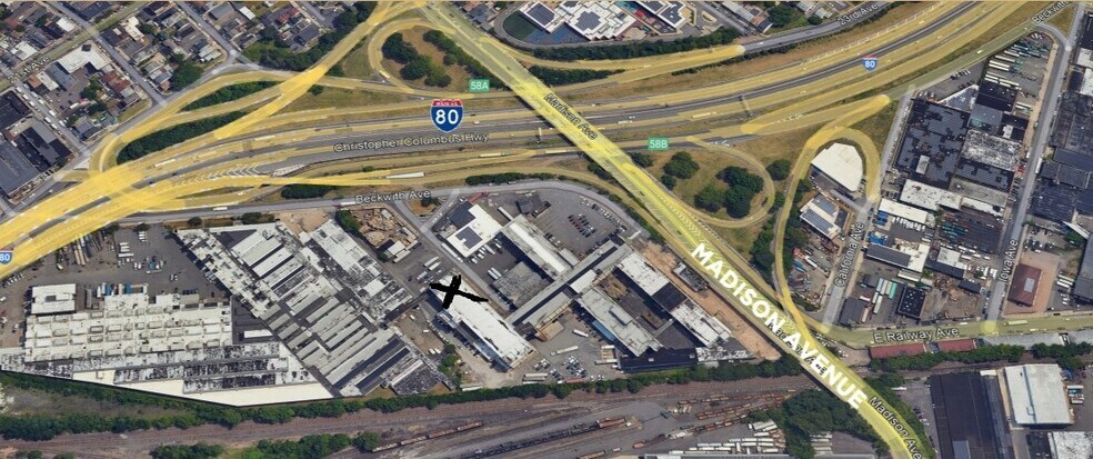 238 Lindbergh Pl, Paterson, NJ à louer - Photo du bâtiment - Image 3 de 3