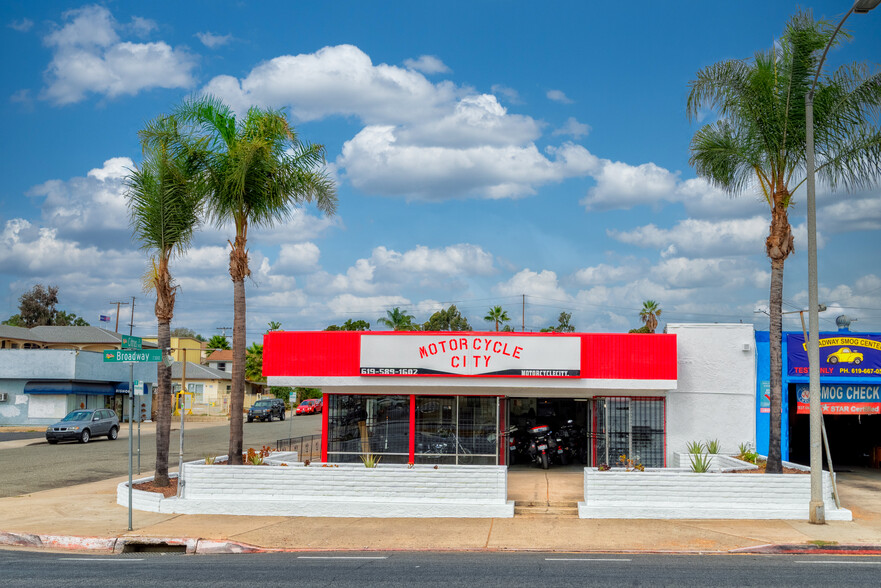 7302 Broadway, Lemon Grove, CA for sale - Building Photo - Image 1 of 22