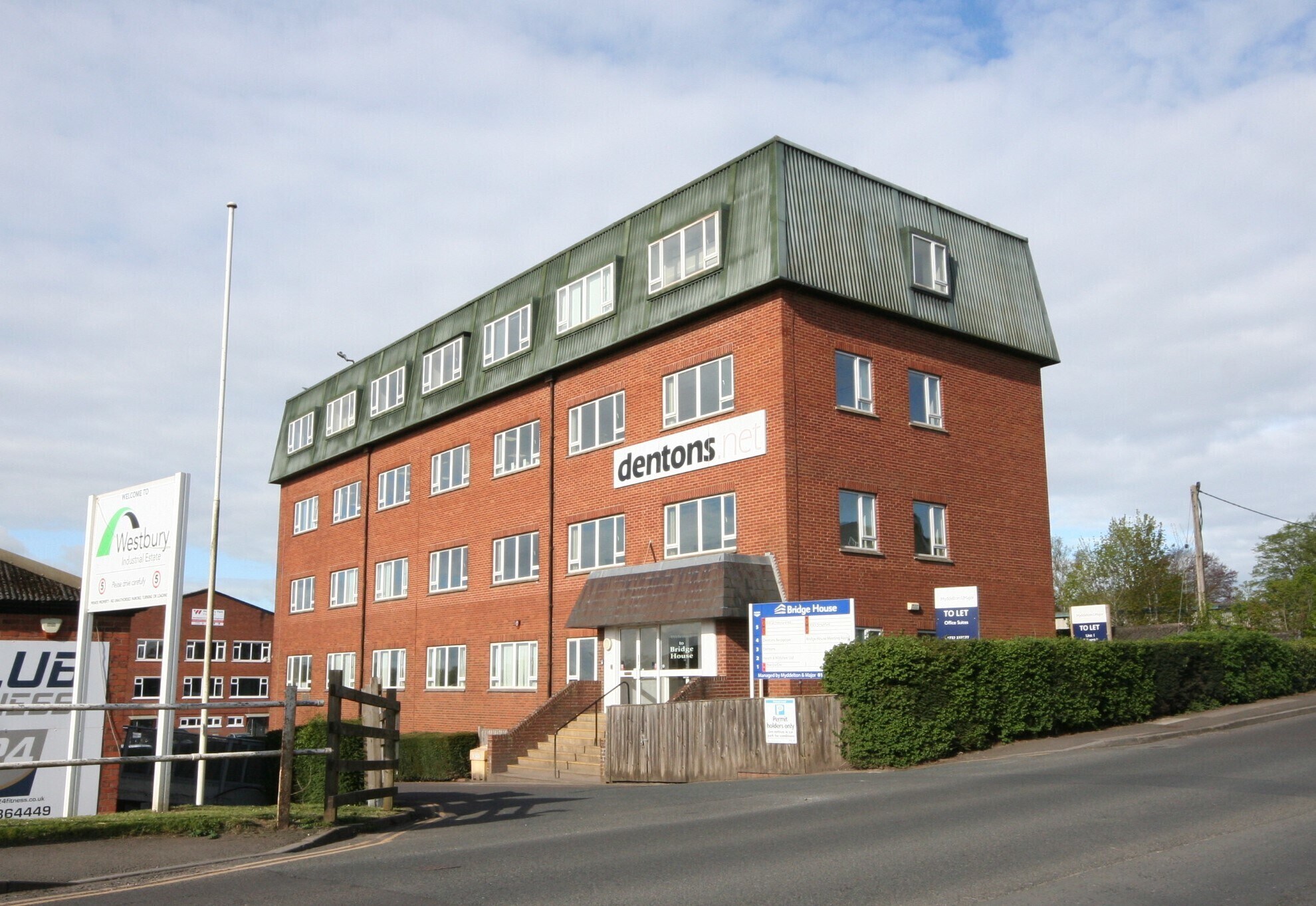 Station Rd, Westbury for lease Building Photo- Image 1 of 4