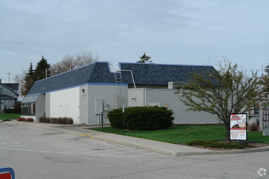4409 County Highway 42, Sheboygan, WI à vendre - Photo du bâtiment - Image 3 de 3