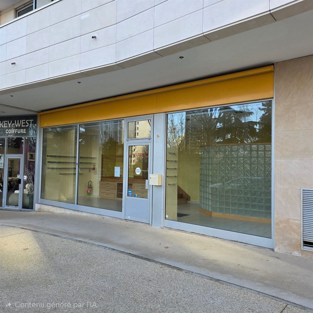 Commerce de détail dans Courbevoie à louer Photo du bâtiment- Image 1 de 8