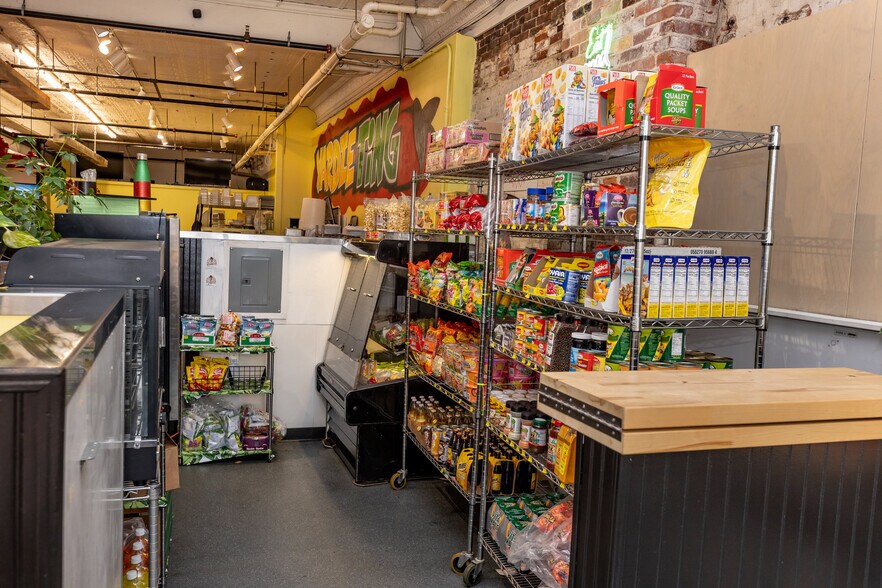 28 Monument Sq, Portland, ME à louer - Photo du bâtiment - Image 2 de 50