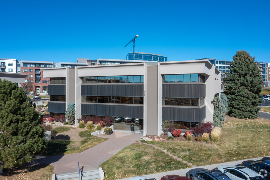 6950 E Belleview Ave, Greenwood Village, CO for lease - Building Photo - Image 1 of 7