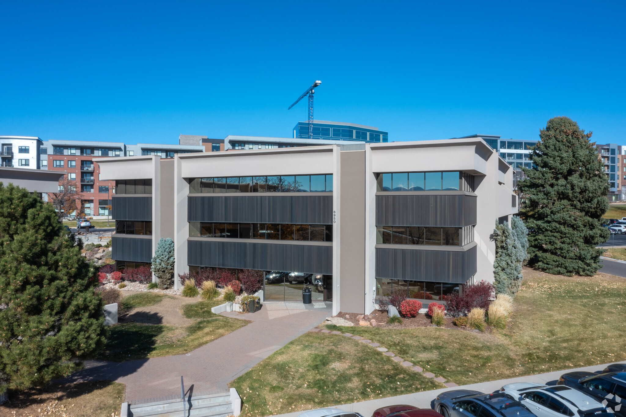 6950 E Belleview Ave, Greenwood Village, CO for lease Building Photo- Image 1 of 8