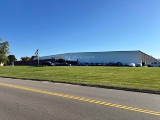 Plus de détails pour 7825 Hub Pky, Valley View, OH - Industriel à louer