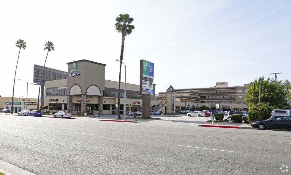 3500 E Colorado Blvd, PASADENA, CA for sale - Primary Photo - Image 1 of 4
